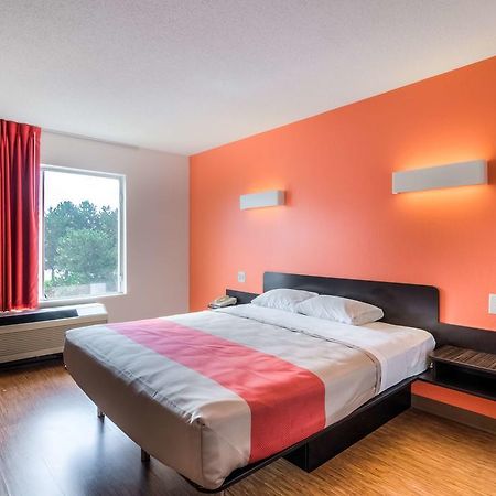 Motel 6 노멀 외부 사진
